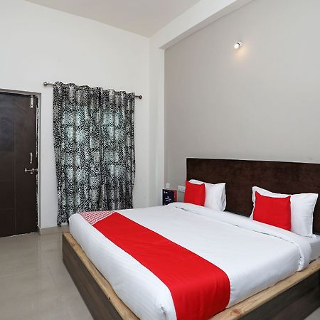 Oyo 10967 Dhola Maru Resort โกตา ภายนอก รูปภาพ